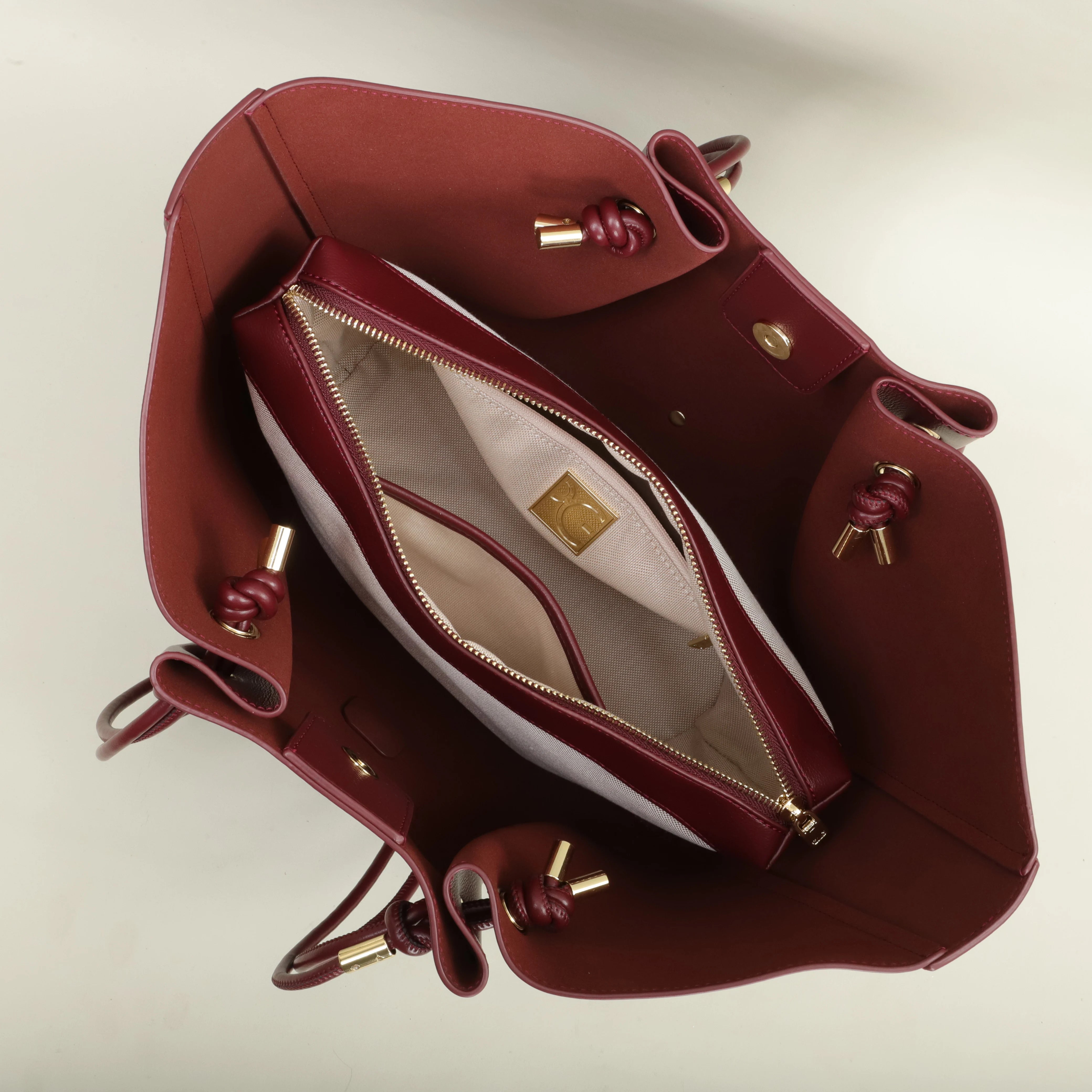 The Nova Bag