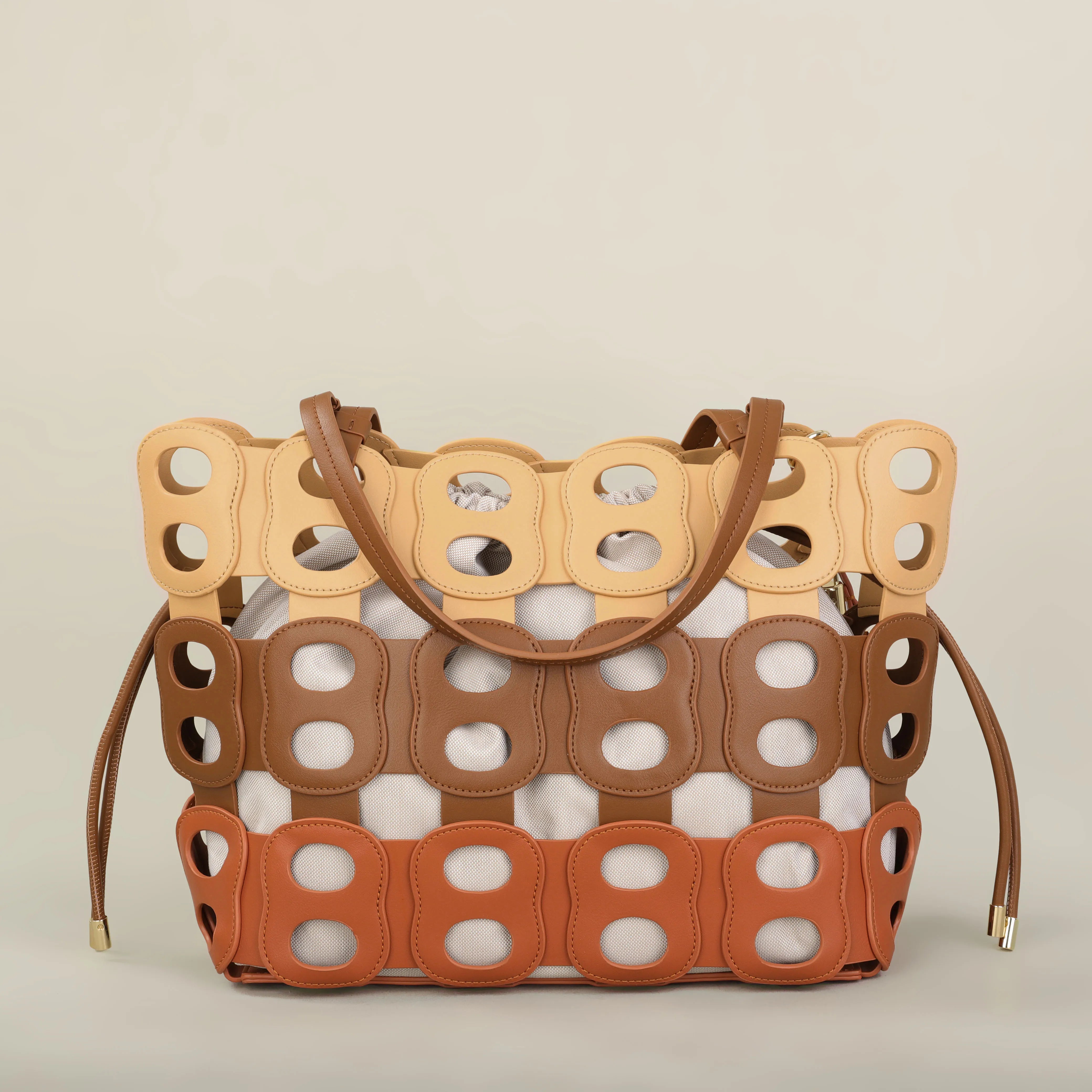 The Elara Shoulder Bag