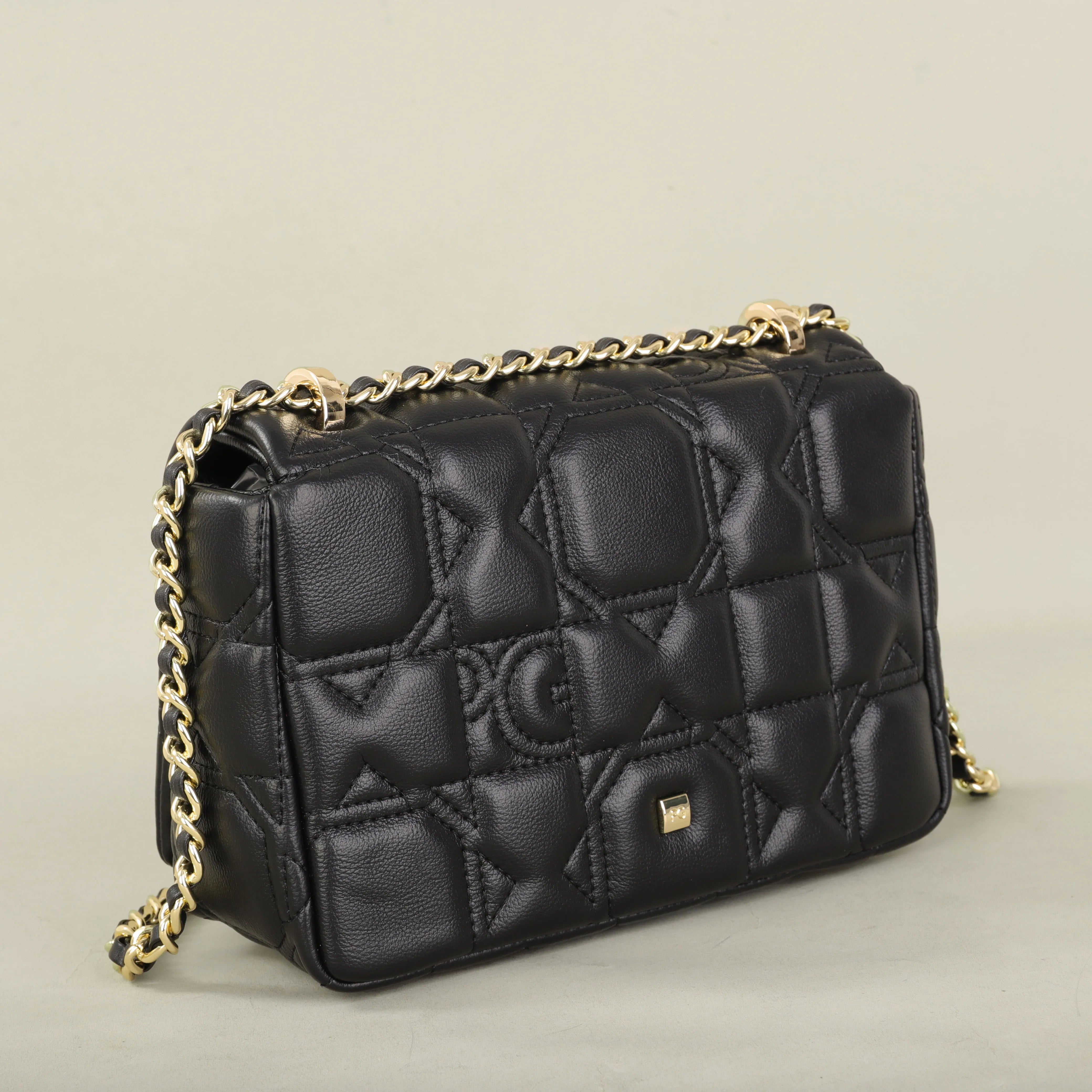 The Cira Crossbody