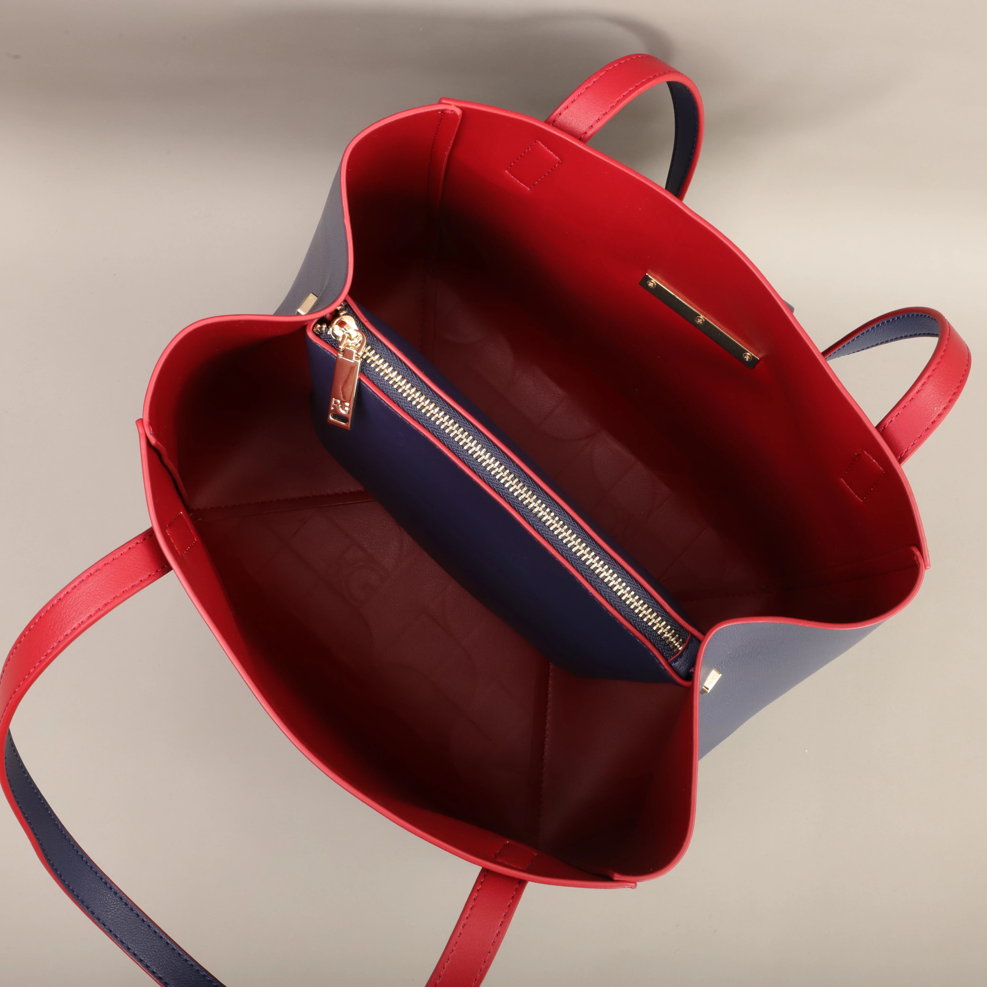 The Aria Shoulder Bag