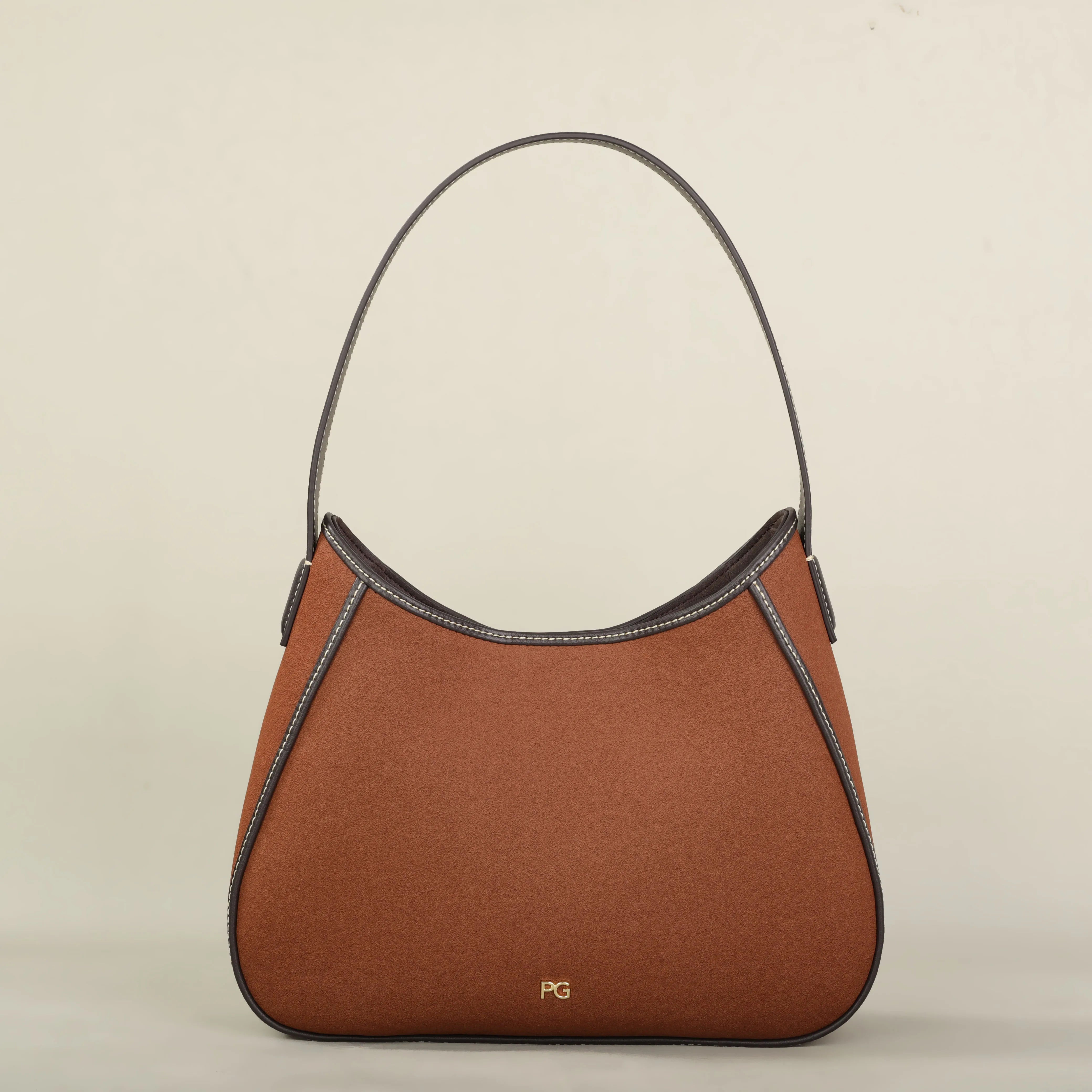 The Evora Crossbody