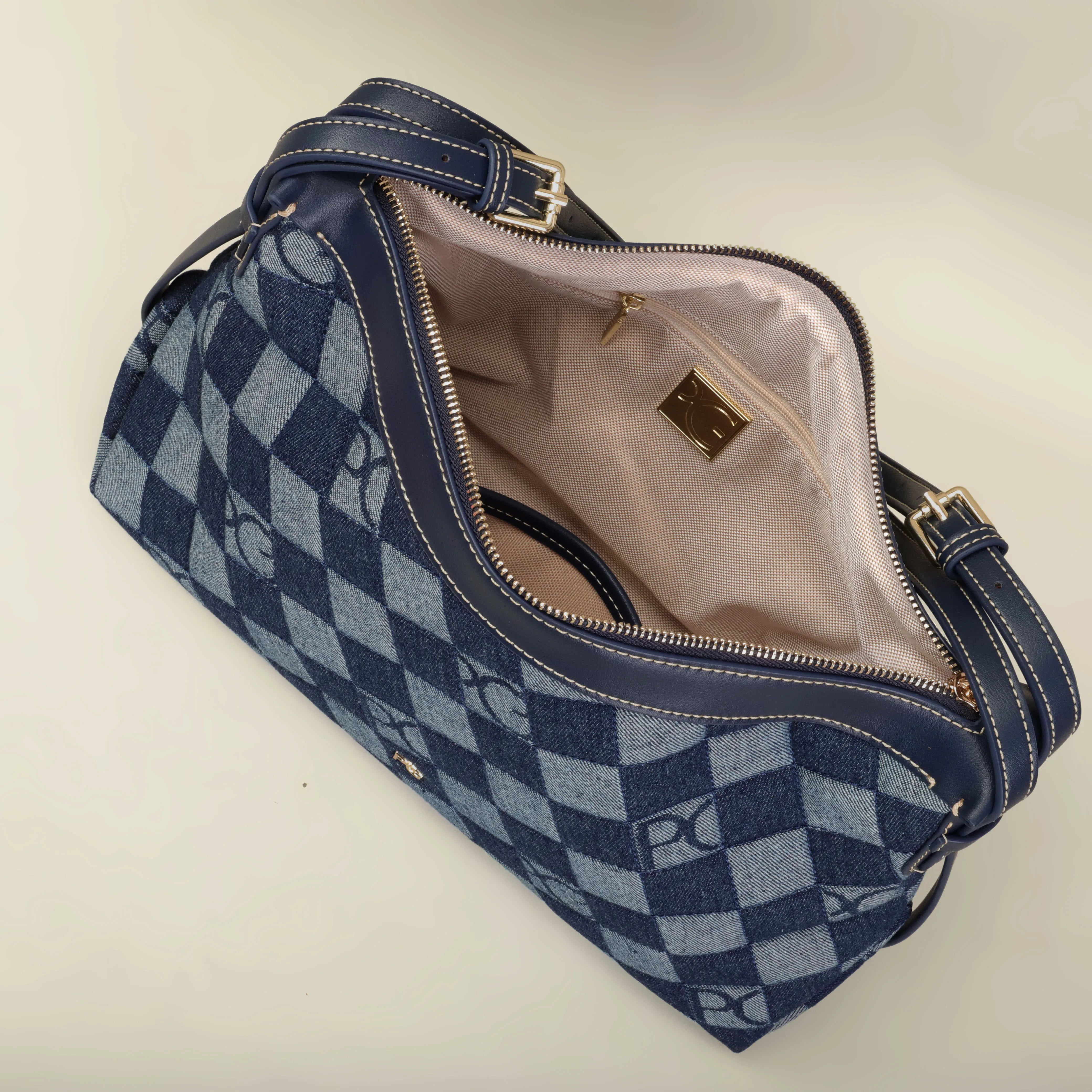 The Selina Crossbody